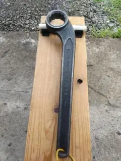 ASH片口めがねレンチ58サイズ打撃レンチ。