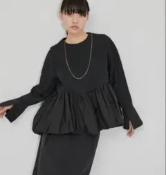 ADAM ET ROPÉ FEMME バルーンタフタペプラムプルオーバー