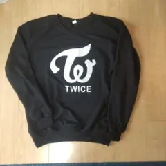 TWICE TZUYU abouTZU ロゴ　Tシャツ　ツウィ　グッズ　Lサイズ 高価値セリー abouTZU ツウィ TWICE Tシャツ SHOP JYP 新品未
