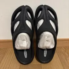 KEEN ブラック サンダル shanti 26cm