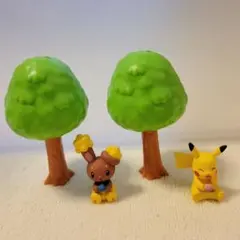ポケモン　森のポケモンたち　ピカチュウ　ミミロル