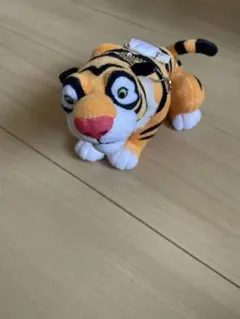 ラジャー　ぬいば