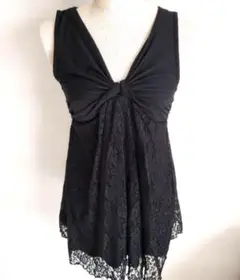 オゾック♡ タンクトップ　レース　Vネック　ツイスト　ワールド　黒　ブラック