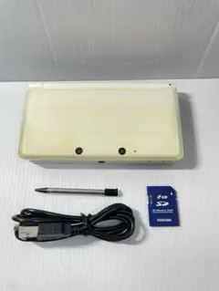 【動作品】Nintendo 3DS 本体 アイスホワイト(付属品あり)