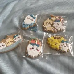 ちいかわ　クッキーチャームコット　ハチワレ
