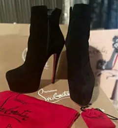 Louboutinルブタン ブーツ ブーティ