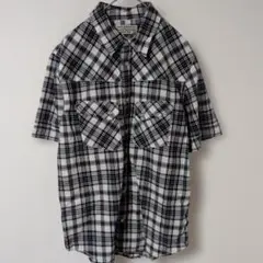 Item thumbnail for item e7df1f28-7b98-45de-824b-6af923e3dfc7