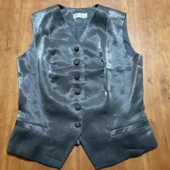キッズベスト シルバーグレー