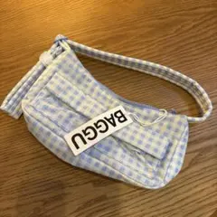 【新品】8/22まで Baggu カーゴ ショルダーバッグ ライトブルーギンガム