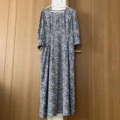 花柄ロングワンピース 7分袖