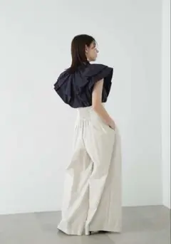 JILLSTUART タフタフリルブラウス