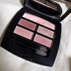 CHANELレベージュパレットルガール テンダー