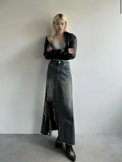 TRIFLE ダメージカットロングデニムスカート 大人気アイテムが再入荷‼️ 🏷️[再入荷]ダメージカットロング