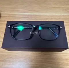 Item thumbnail for item e23f9c2a-37a8-4d4e-8309-ee8ba589a288