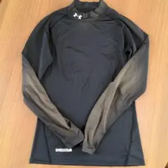 Under Armour HeatGear 長袖アンダーシャツ 黒 ブラック