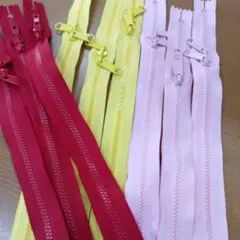 2ー4 　ファスナープラスチックセット 赤 黄 ピンク