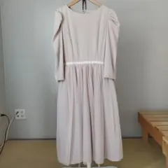 レジーナリスレ　ワンピース　プリマドンナ　ベージュ