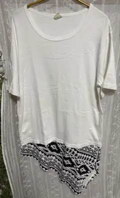 裾変形デザインTシャツ　Lサイズ　ホワイト