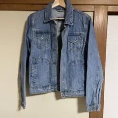 Item thumbnail for item 63fcca93-79a2-4c85-ae68-8d7742fb3bd8