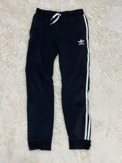 adidasパンツ
