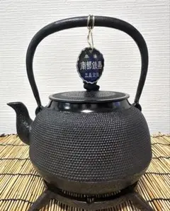未使用、保管品　南部三厳堂１８型九重亀甲　南部鉄瓶　nasco様　売約済み 未使用、保管品 南部三厳堂18型九重亀甲 南部鉄瓶 nasco様
