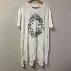 スカラーの刺繍ワンピース