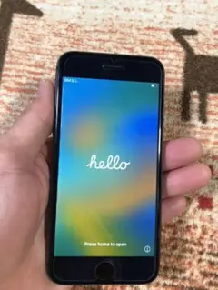 iPhone8 64ギガ SIMフリー おまけ付き IFACEカバー付属します。