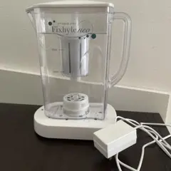 カロ❣️Fixhyte Hybrid Pot ポット型浄水器 2025年最新】フィクサイトの人気アイテム - メルカリ