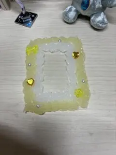 イエローフォトフレーム ハート、リボン装飾