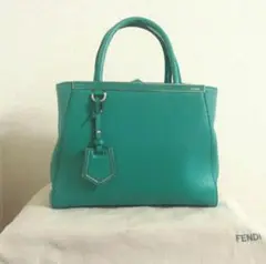 ☆レアなお色☆ FENDI フェンディ トゥージュール