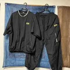 黒 Vネック セットアップ