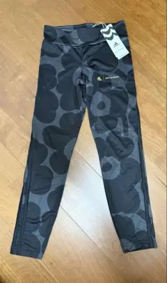 新品adidas marimekko ウニッコスパッツ レギンス140