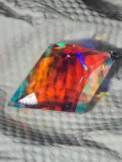 モナジー工房 虹の結晶『夕虹』ひし形 ペンダントトップ
