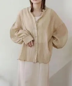 NOAHL シアーシャツ ベージュ Sサイズ