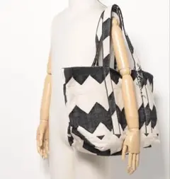 Desigual ☆ デシグアル