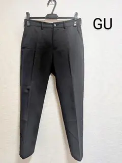 GU 黒 ウォッシャブルテーパード トラウザー