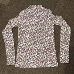 花柄 ハイネック 長袖カットソー