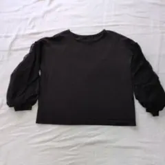 超美品　GU パフスリーブ クロップドTシャツ サイズ…130cm