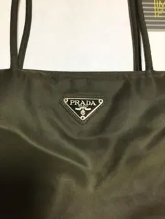 織り柄チェック プラダ ゴールドロゴ 黒色 本革 ハンドバッグ トート