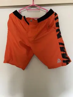 Reebok ハーフパンツ