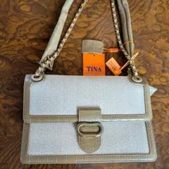 Item thumbnail for item 077803bb-31a9-4f7f-af41-727eed8e54bd