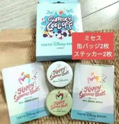 ミセス　缶バッジ白1枚、缶バッジ緑1枚、ステッカー２枚 ディズニーミセ