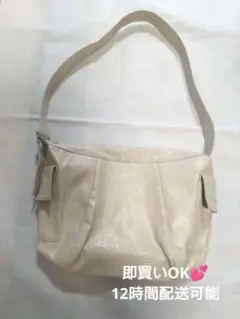 【美品】ベージュ ショルダーバッグ ☆調整可能ストラップ
