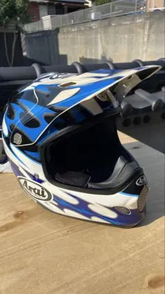 アライ V-cross3 ウインダム 青 オフロード モトクロス ヘルメット アライ V-cross3 ウインダム 青 オフロード モトクロス