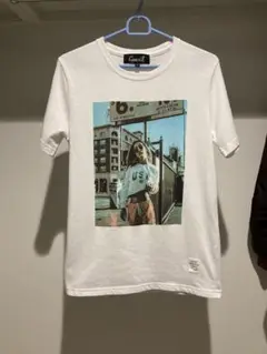 CavariA写真プリント ホワイト Tシャツ