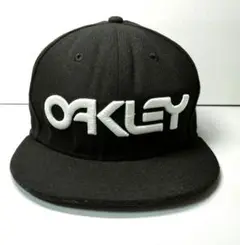 Oakley　NEWERA　Wネーム　9FIFTY　キャップ　黒