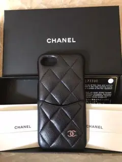 シャネルiPhoneケース
