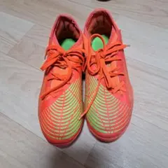 adidas　プレデターサッカーシューズ
