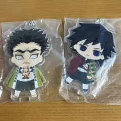 鬼滅の刃　みつめてアクリルチャーム　２点セット
