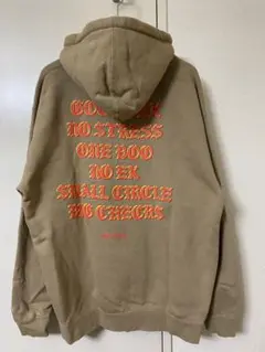 4hunid パーカー